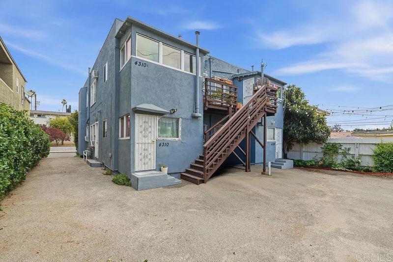4308 Gateway Ave