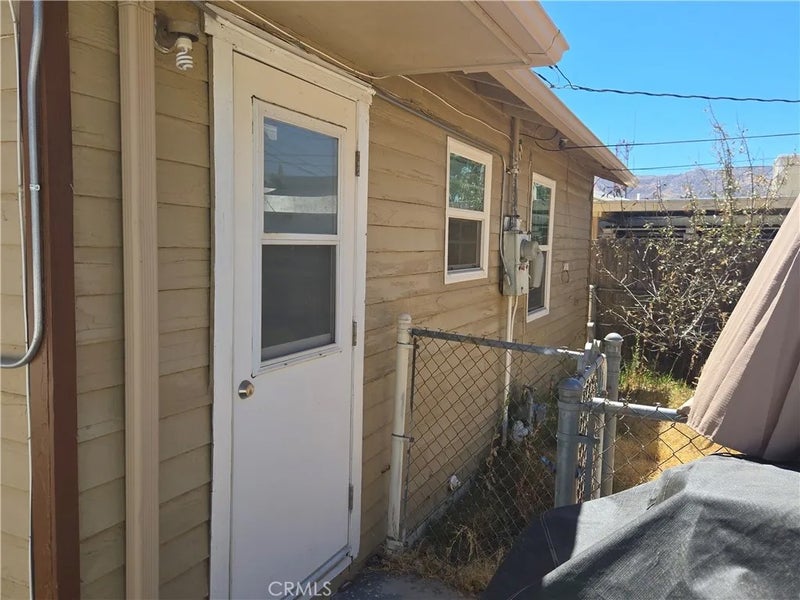 339 N ALESSANDRO Street