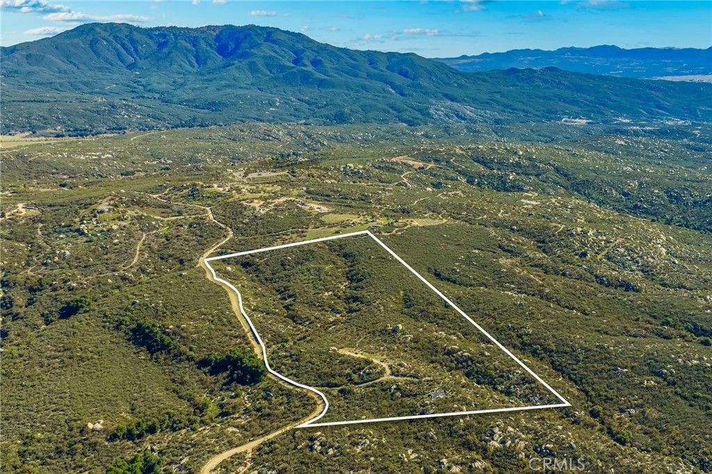 Photo of 0 Stanley, Hemet, CA 92544 (MLS # SW25270253)