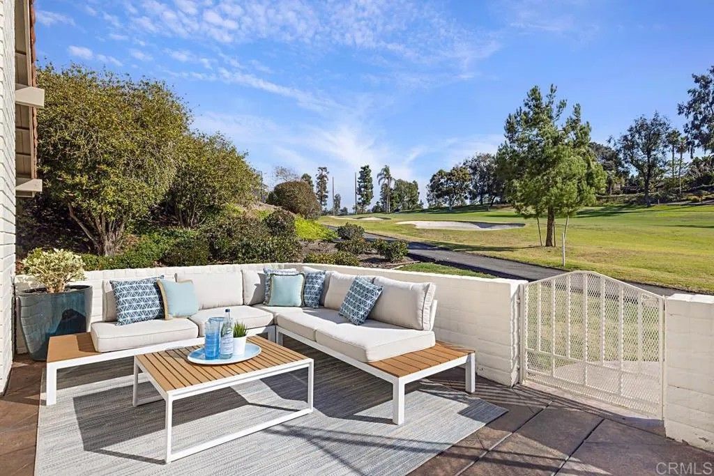 Photo of 155 Sabinas Ct, Solana Beach, CA 92075 (MLS # NDP2602379)