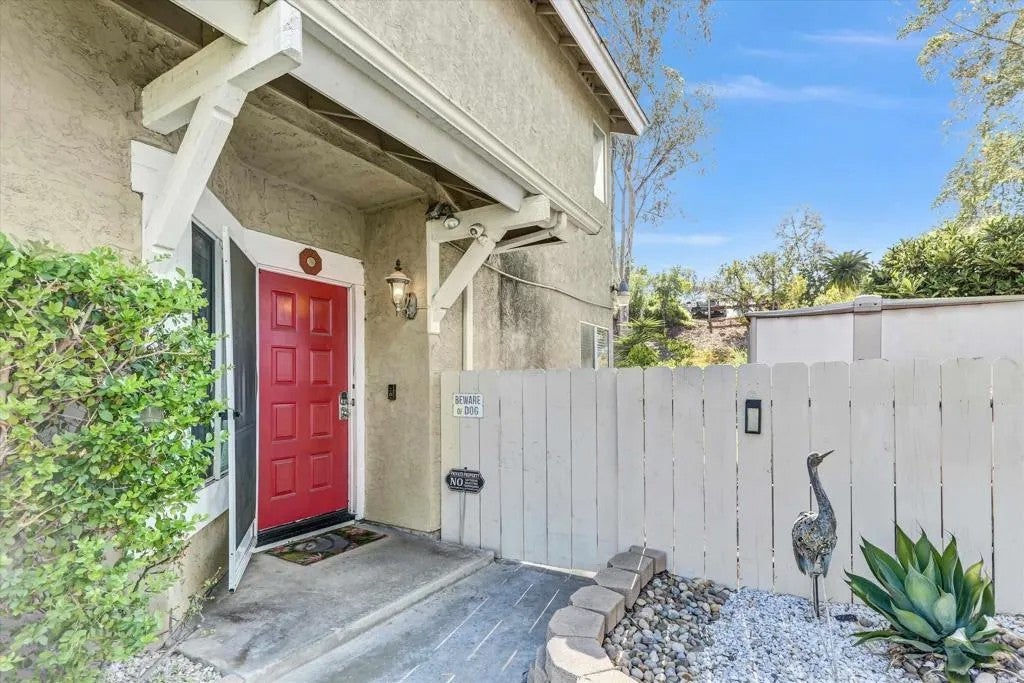 7955 Tinaja Lane