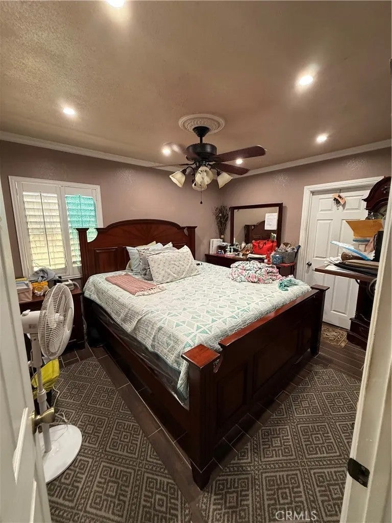 11053 Belfair
