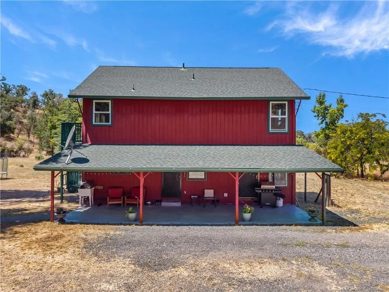 2225 Ladder Ridge