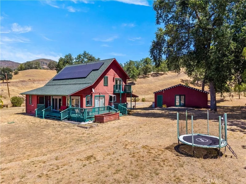 2225 Ladder Ridge