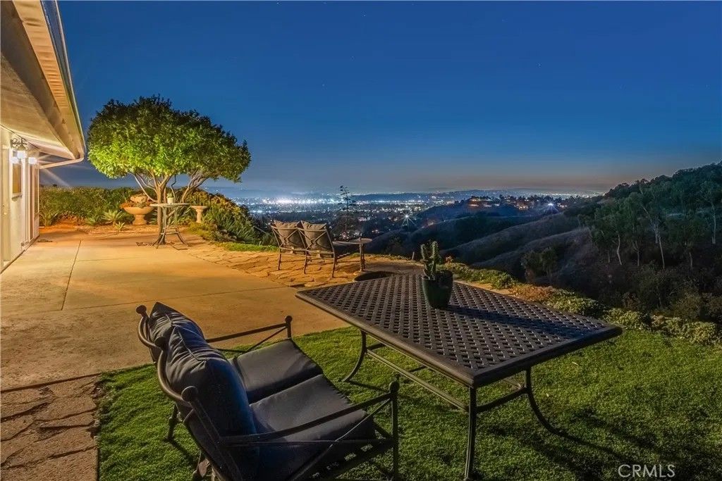 Photo of 2817 N Mountain Ave, Claremont, CA 91711 (MLS # CV26014186)