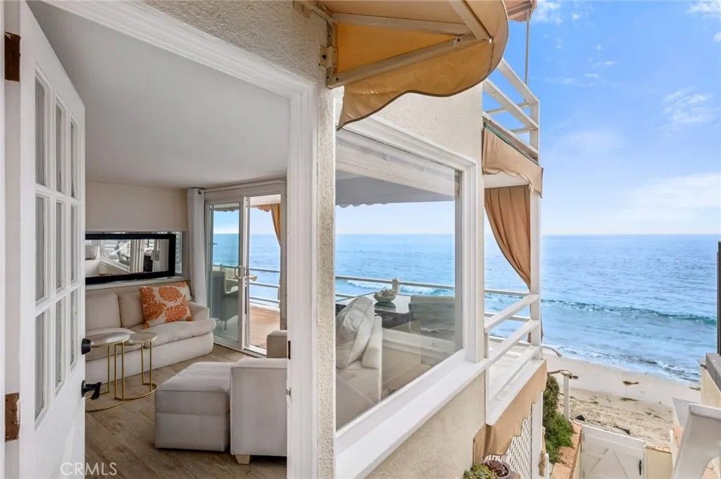 Photo of 1139 Gaviota Drive, Laguna Beach, CA 92651 (MLS # LG26062282)