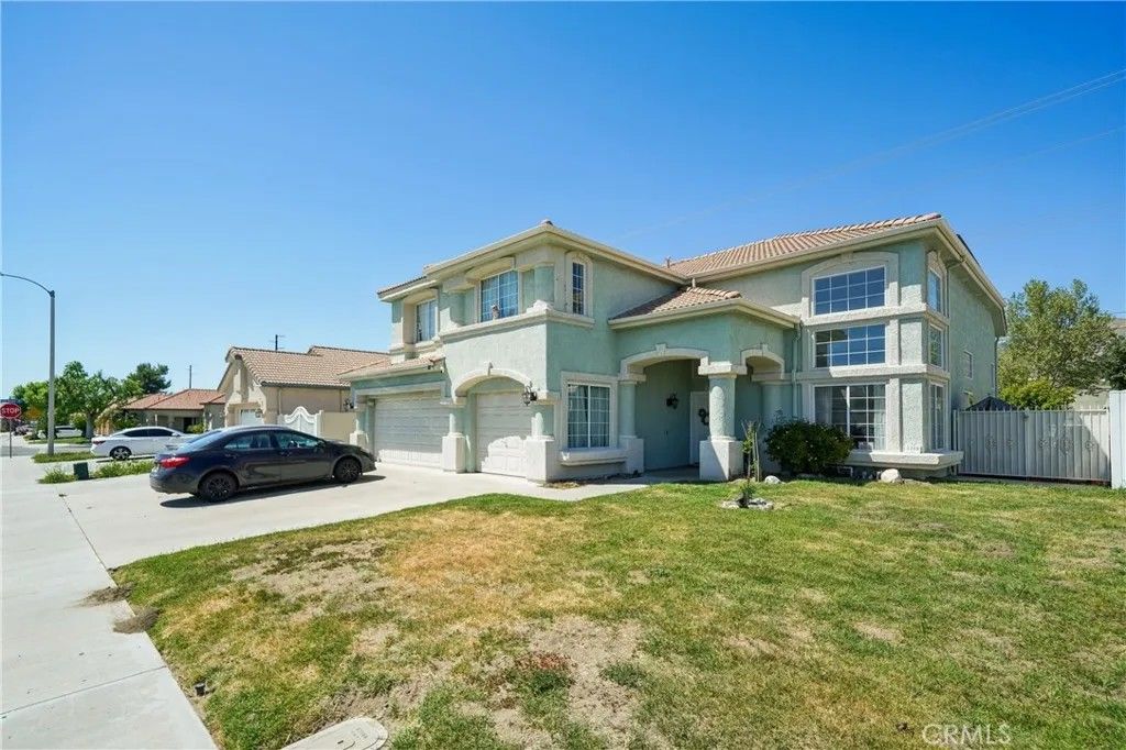 Photo of 1209 Osprey Street, San Jacinto, CA 92583 (MLS # IV25089149)