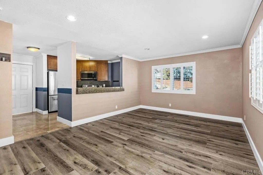 Photo of 7405 Charmant Drive #2214, San Diego, CA 92122 (MLS # NDP2510987)