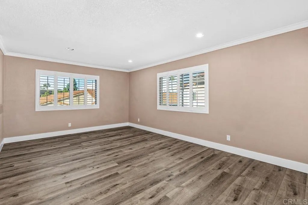 7405 Charmant Drive 2214