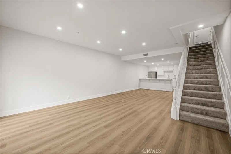 17200 NEWHOPE 31