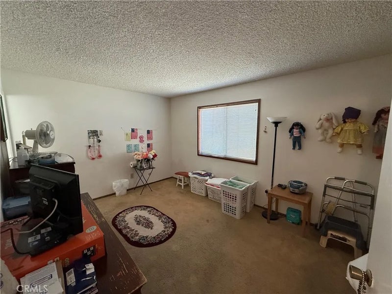 1817 E Grand Avenue 49