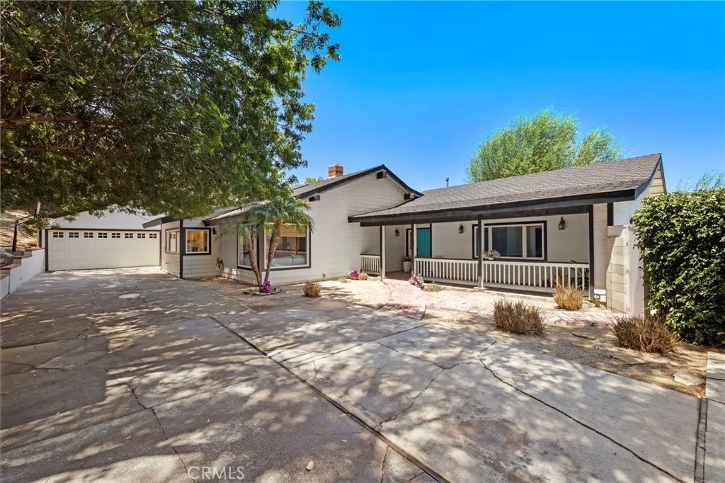 19242 Barrett Lane