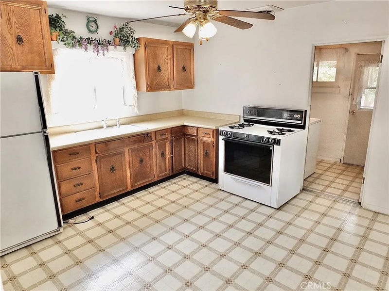 1628 W 169th