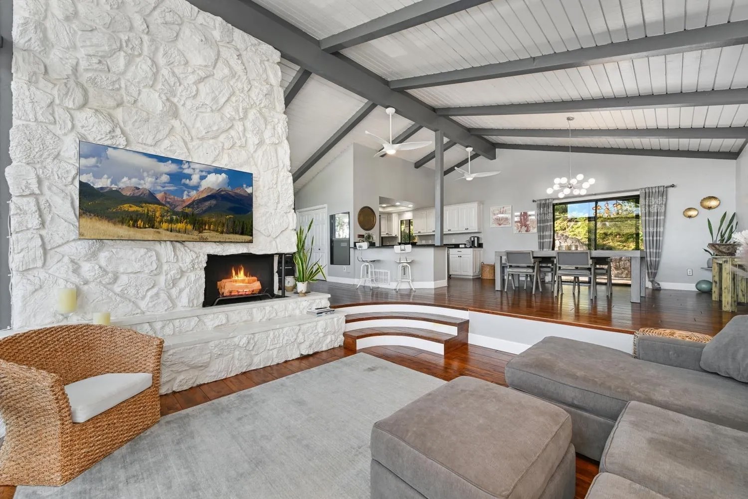 26138 Jesmond Dene Rd