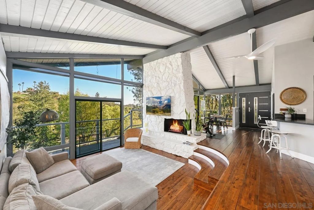 Photo of 26138 Jesmond Dene Rd, Escondido, CA 92026 (MLS # 2600541)