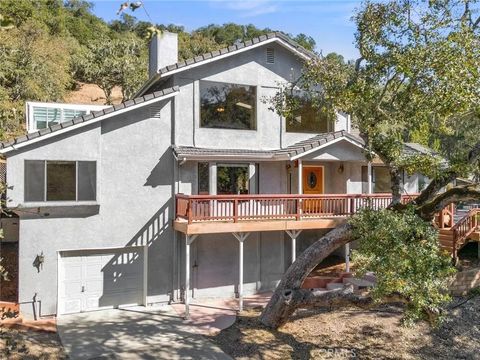 Photo of 5725 Chauplin Avenue, Atascadero, CA 93422 (MLS # NS25257956)