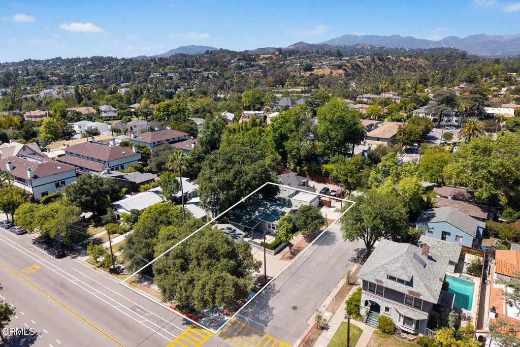 Photo of 929 Indiana Avenue, South Pasadena, CA 91030 (MLS # P1-26853)