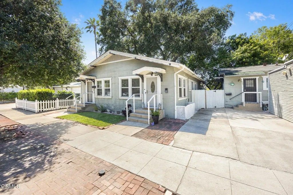 Photo of 929 Indiana Avenue, South Pasadena, CA 91030 (MLS # P1-26853)