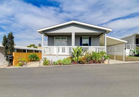 Photo of 718 Sycamore AVE #14, Vista, CA 92083 (MLS # NDP2606955)