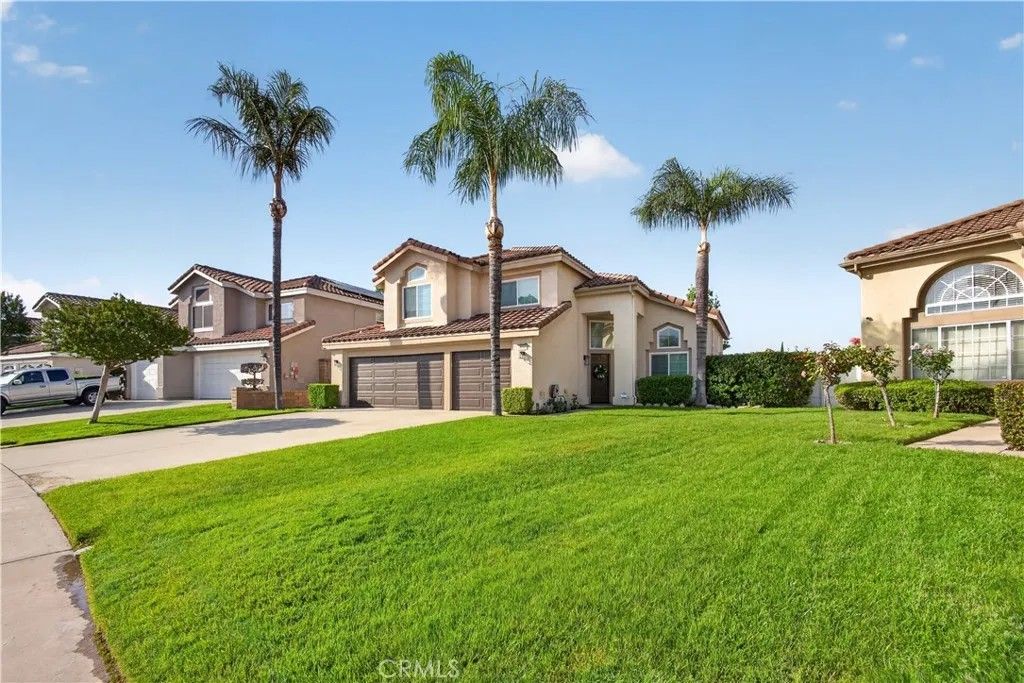 Photo of 28743 Fox Tail Way, Highlands, CA 92346 (MLS # IV26084569)