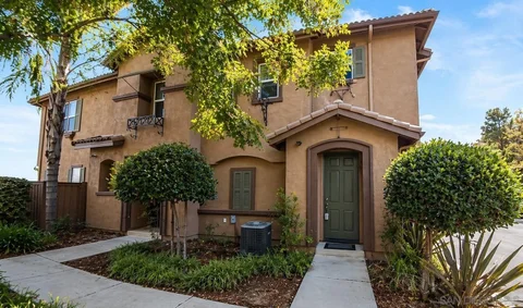 425 S Meadowbrook Dr Unit 124, San Diego, CA 92114 - #: 260008431