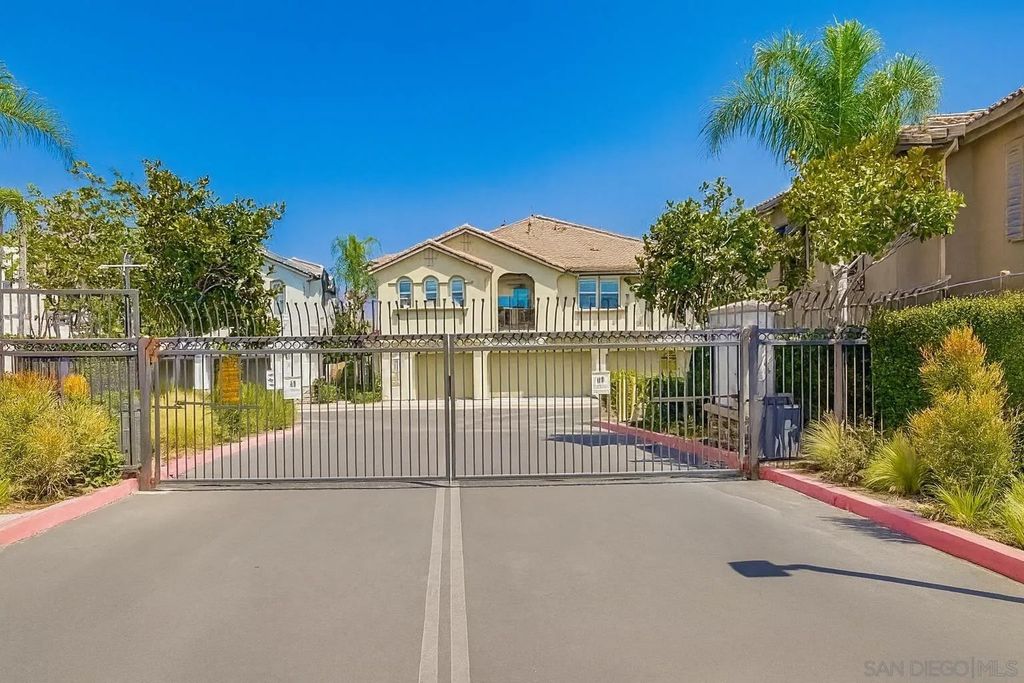 Photo of 425 S Meadowbrook Dr #124, San Diego, CA 92114 (MLS # 260008431)