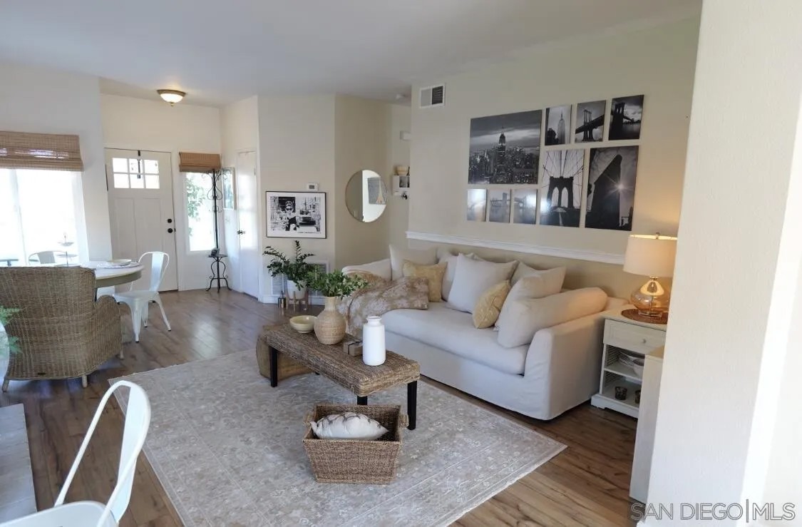 2422 Summerhill