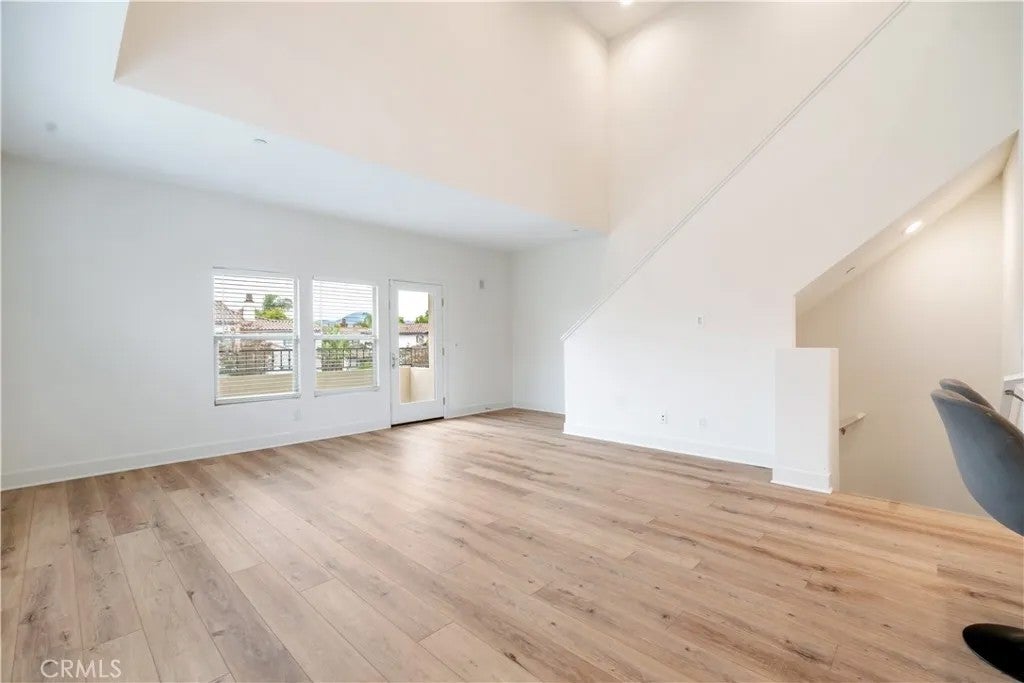 2170 Birch 109