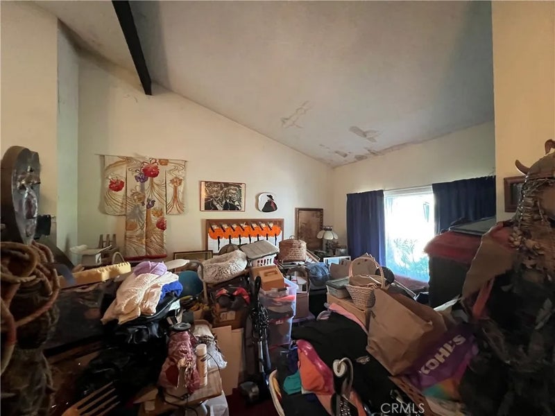 8915 Whirlaway Court