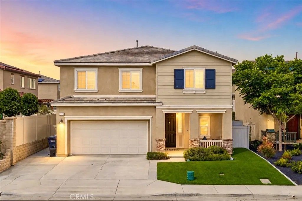 Photo of 24212 Bay Laurel Avenue, Murrieta, CA 92562 (MLS # SW26005540)