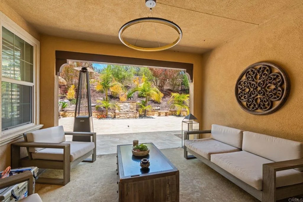 13572 Tierra Vista Circle