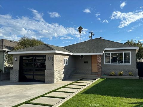Photo of 5174 W 135th St, Hawthorne, CA 90250 (MLS # PW25245171)