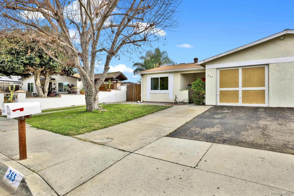 Photo of 265 Securidad St, Oceanside, CA 92057 (MLS # 260002252)