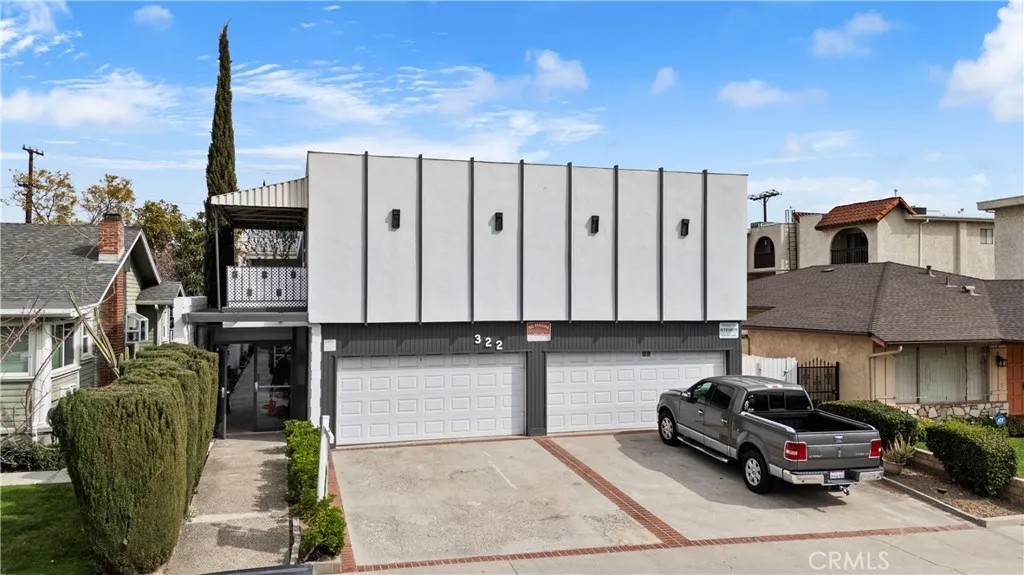 322 N Isabel