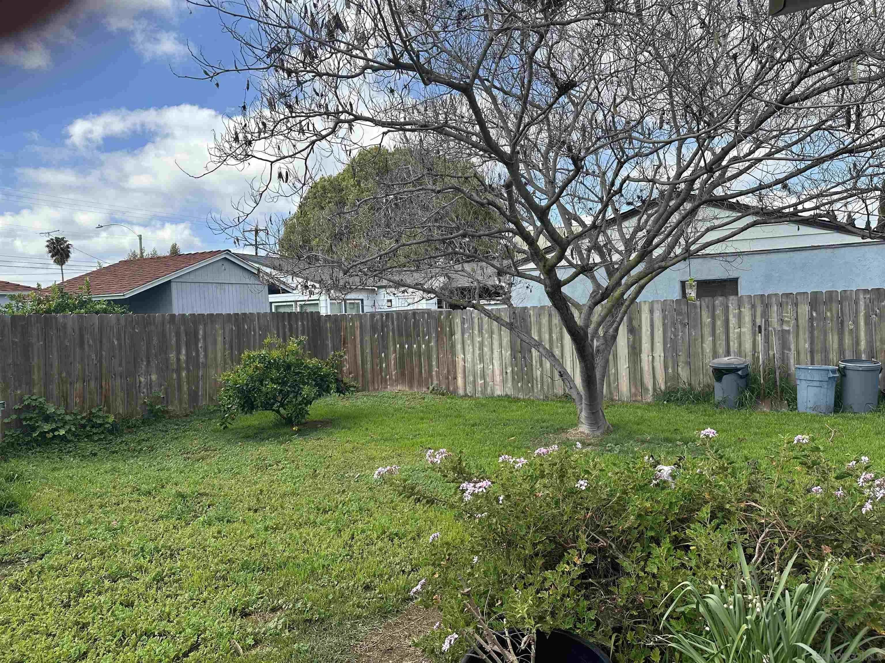 314 E E Washington Ave