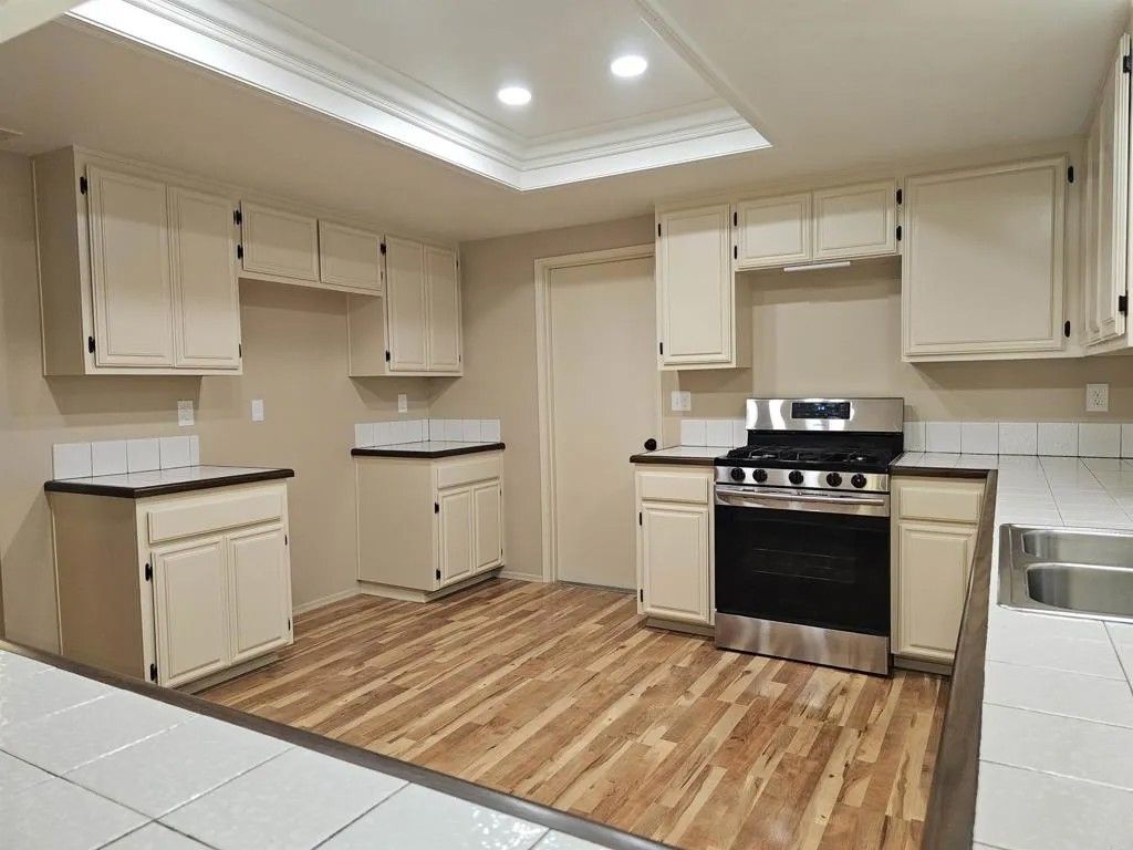 Photo of 1505 Surrey Court, Oceanside, CA 92057 (MLS # NDP2600063)