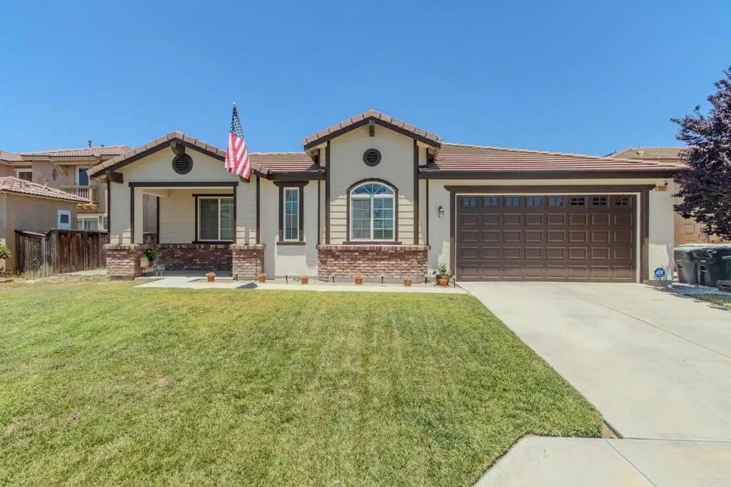 Photo of 2127 Roanoke Street, San Jacinto, CA 92582 (MLS # PTP2504624)