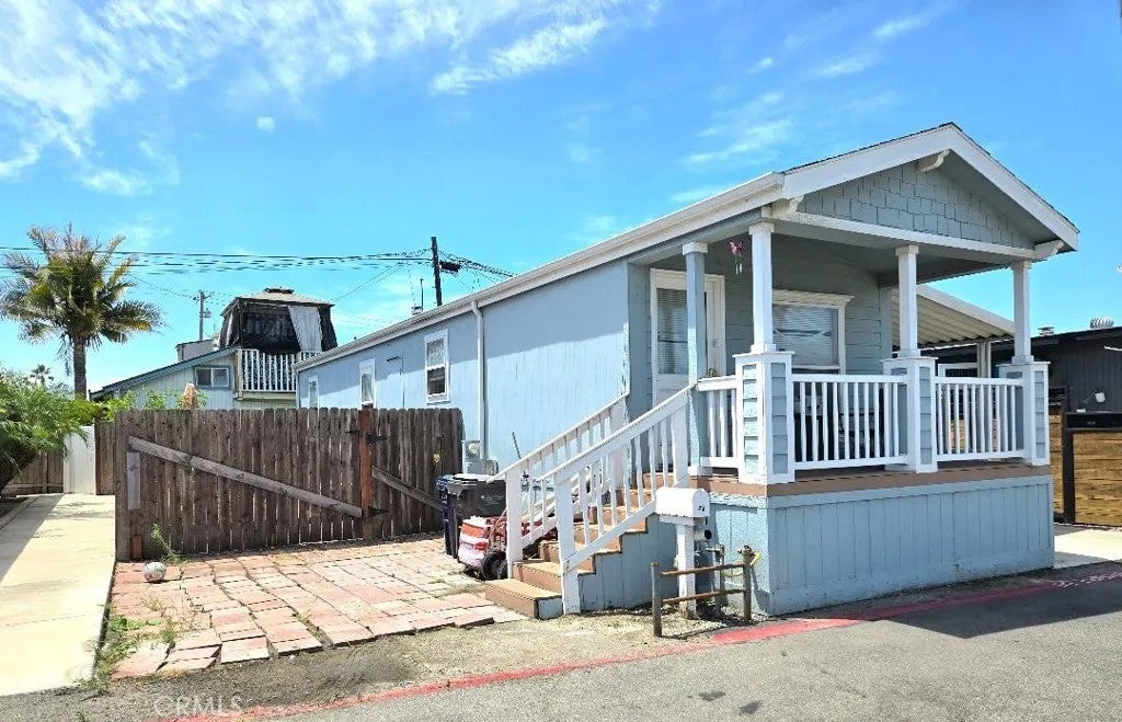 21752 Pacific Coast Hwy 7A