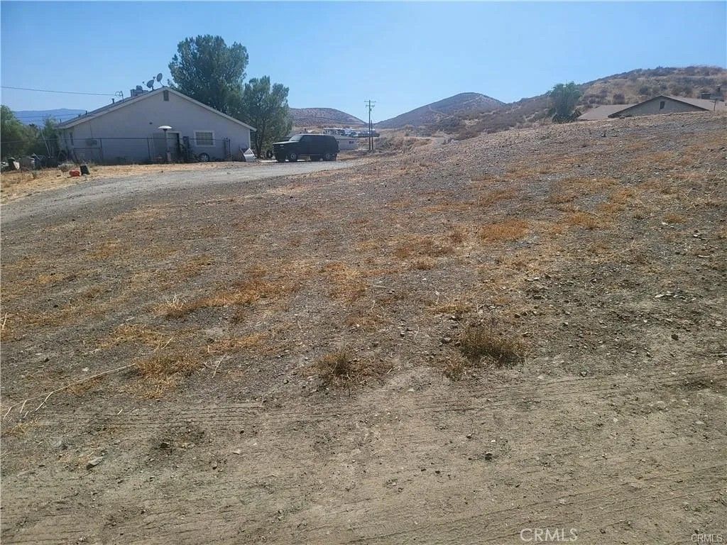 Photo of 1 Circle Drive, Menifee, CA 92587 (MLS # SW26053177)