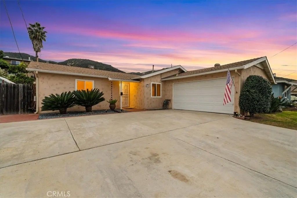Photo of 8001 Linen Drive, Santee, CA 92071 (MLS # IG26031206)