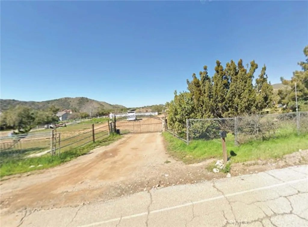 Photo of 35469 Shannondale, Acton, CA 93510 (MLS # SR26199962)