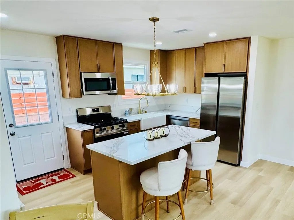 6702 Bollenbacher