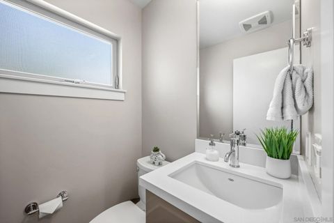 Tiny photo for 3030 Jarvis St #2, San Diego, CA 92106 (MLS # 250042697)