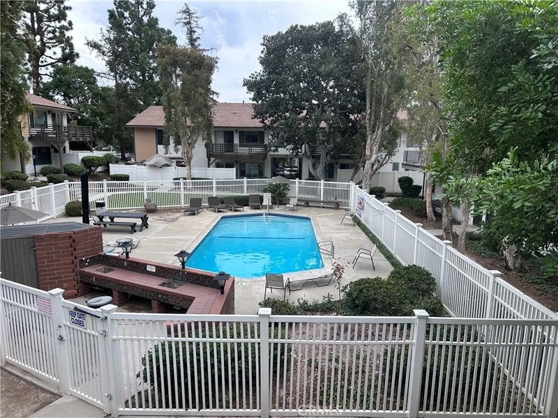 1220 W Lambert Road 147