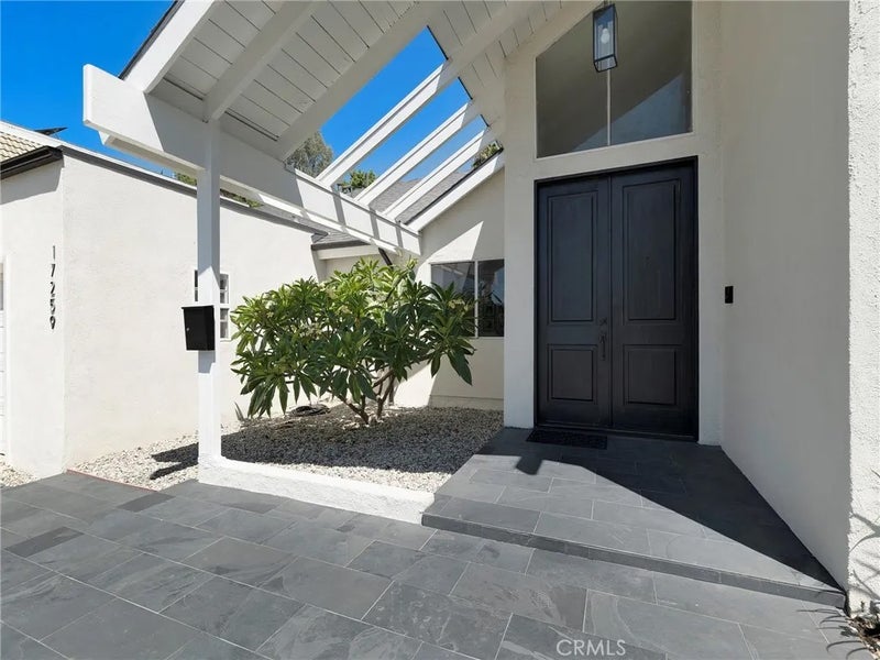 17259 Westbury Drive