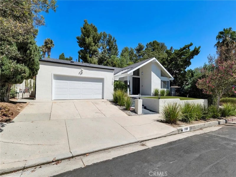 17259 Westbury Drive