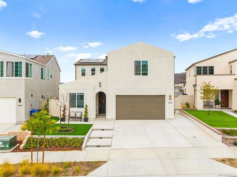 Photo of 35168 Bergamot Cv, Fallbrook, CA 92028 (MLS # 250041381)
