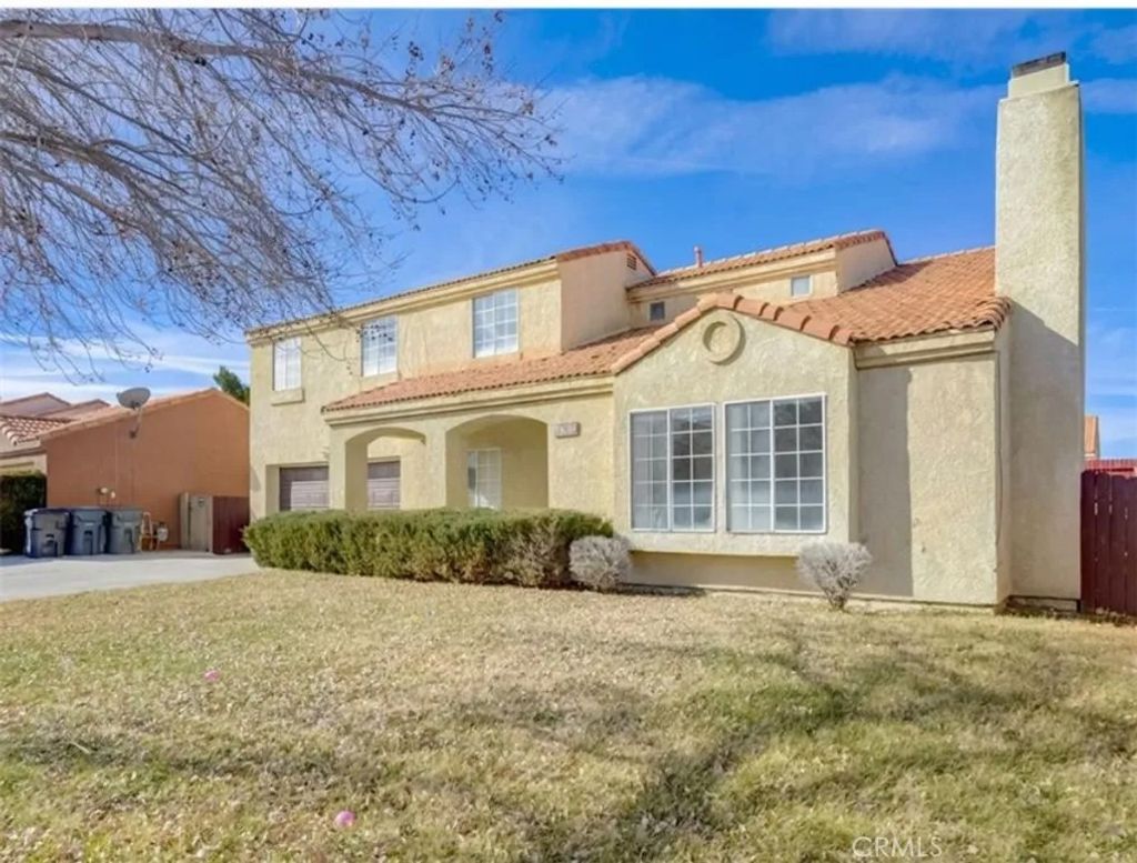 Photo of 38063 Wesley Court, Palmdale, CA 93552 (MLS # CV26061921)