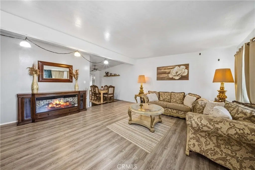 1263 Primrose