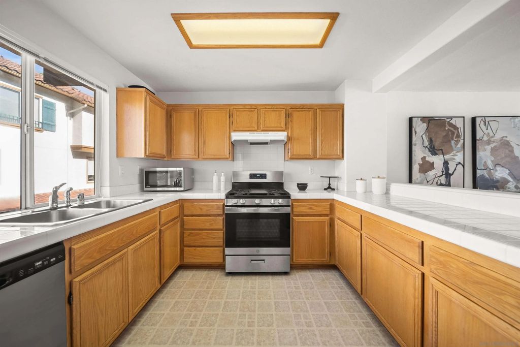 Photo of 10206 Wateridge Cir #159, San Diego, CA 92121 (MLS # 260004515)